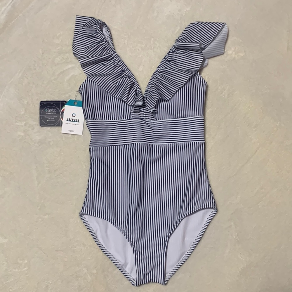 Oceane RETRO, NWT, ONE-PIECE $135 Regular price, size XS